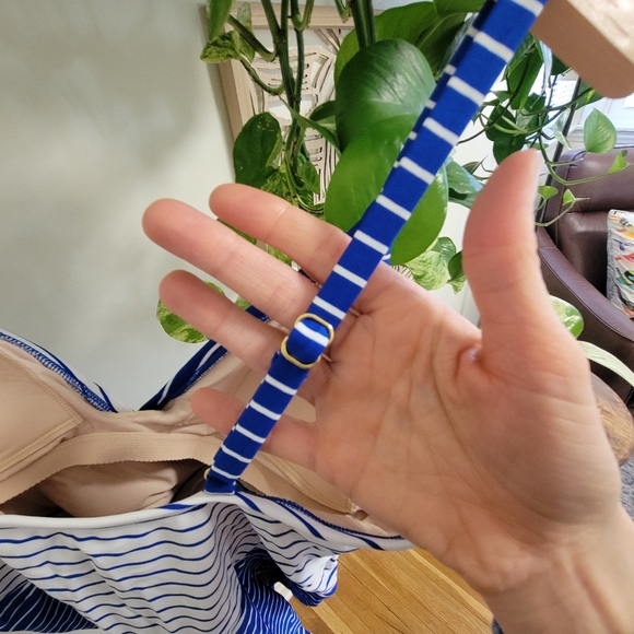 NWT striped bathing suit - Picture 7 of 12